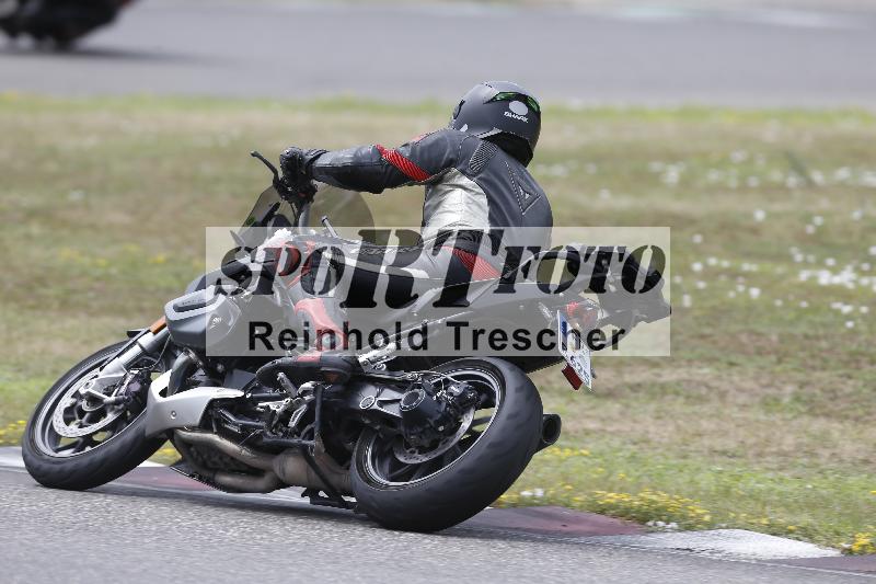 /25 17.07.2026  Cornu Master School ADR/gruen-vert/backside